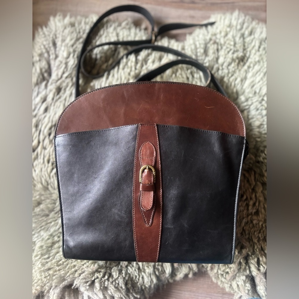 PEGABO Retro Euro Style Weathered Genuine Leather Cross Body Structured Bag
